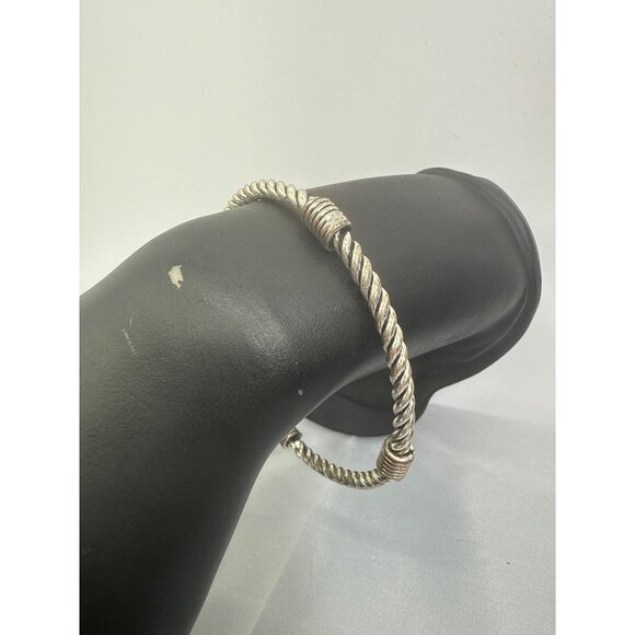 Womens Silver Tone Twist Metal Bangle Bracelet - Picture 3 of 4